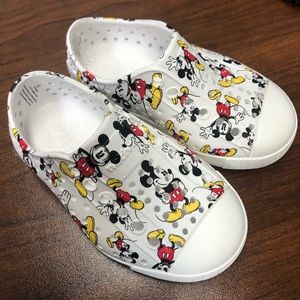 Native Toddler Shoes Disney Size 6